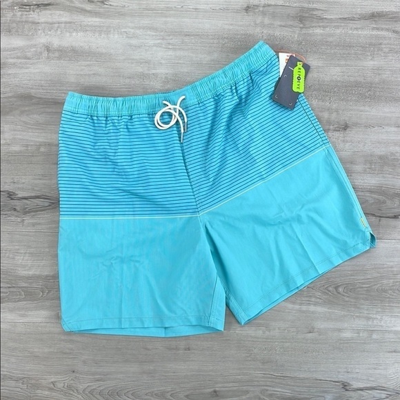 🔹QUICKSILVER- PORTSIDE VOLLY 18 BOARD-SHORTS - Picture 1 of 9